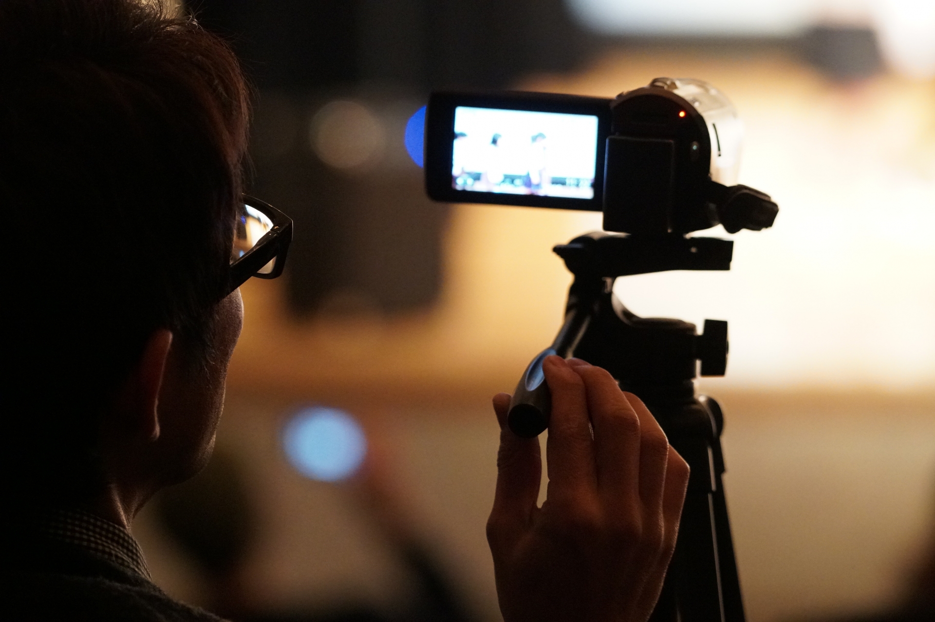 動画配信 高ビットレート のメリット、デメリットについて｜基礎知識｜もっと動画でコミュニケーションを!!DOUPA！ブログ｜動画共有クラウドサービスDOUPA!（ドウパ！）社内で動画がパッと配信＆共有できる！